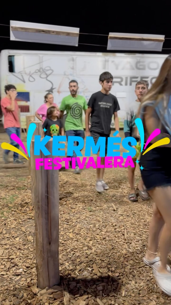 Kermés Festivalera en Avenida San Martín