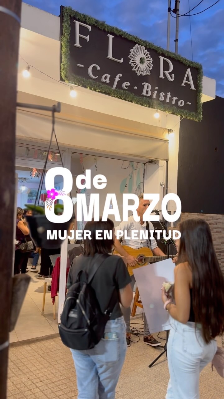 Encuentro por el Día de la Mujer en Flora Café