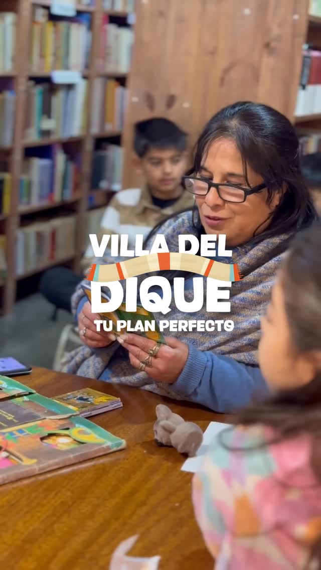 Tarde de cuentos y chocolatada en la Biblioteca Municipal