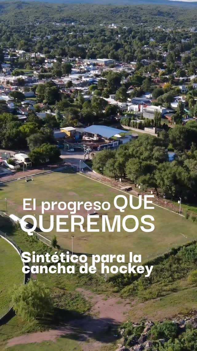 Anuncio de la primera cancha de hockey de césped sintético en Calamuchita