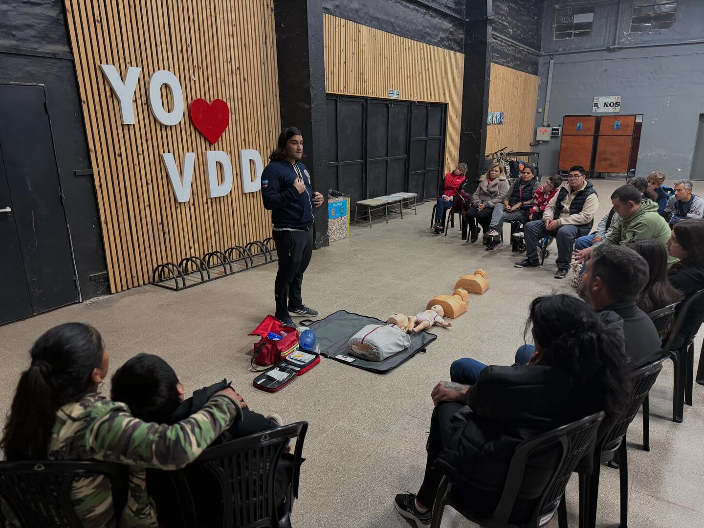 Capacitación en RCP para familias de la Escuela de Deporte Adaptado